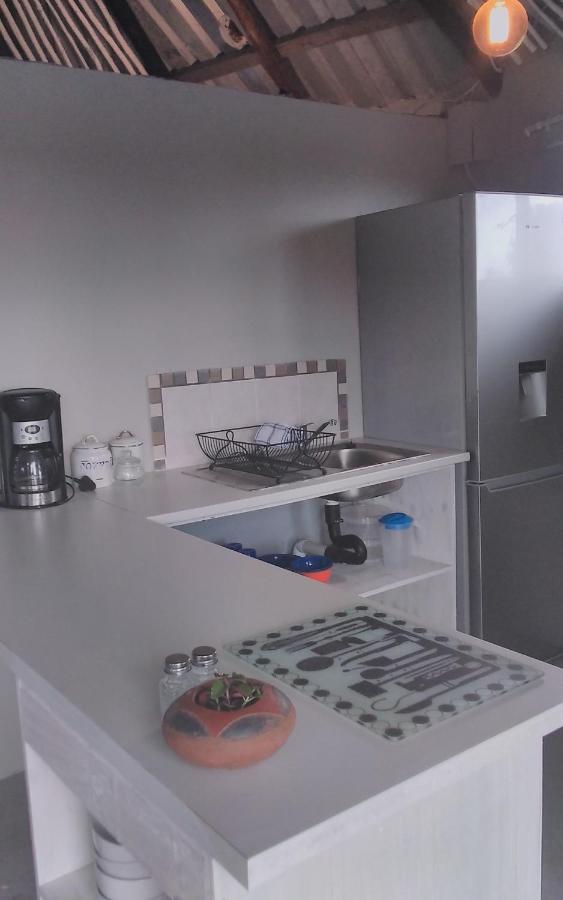 Wildview Self Catering Cottages Coffee Bay, Breakfast & Wi-Fi Inc Exteriör bild