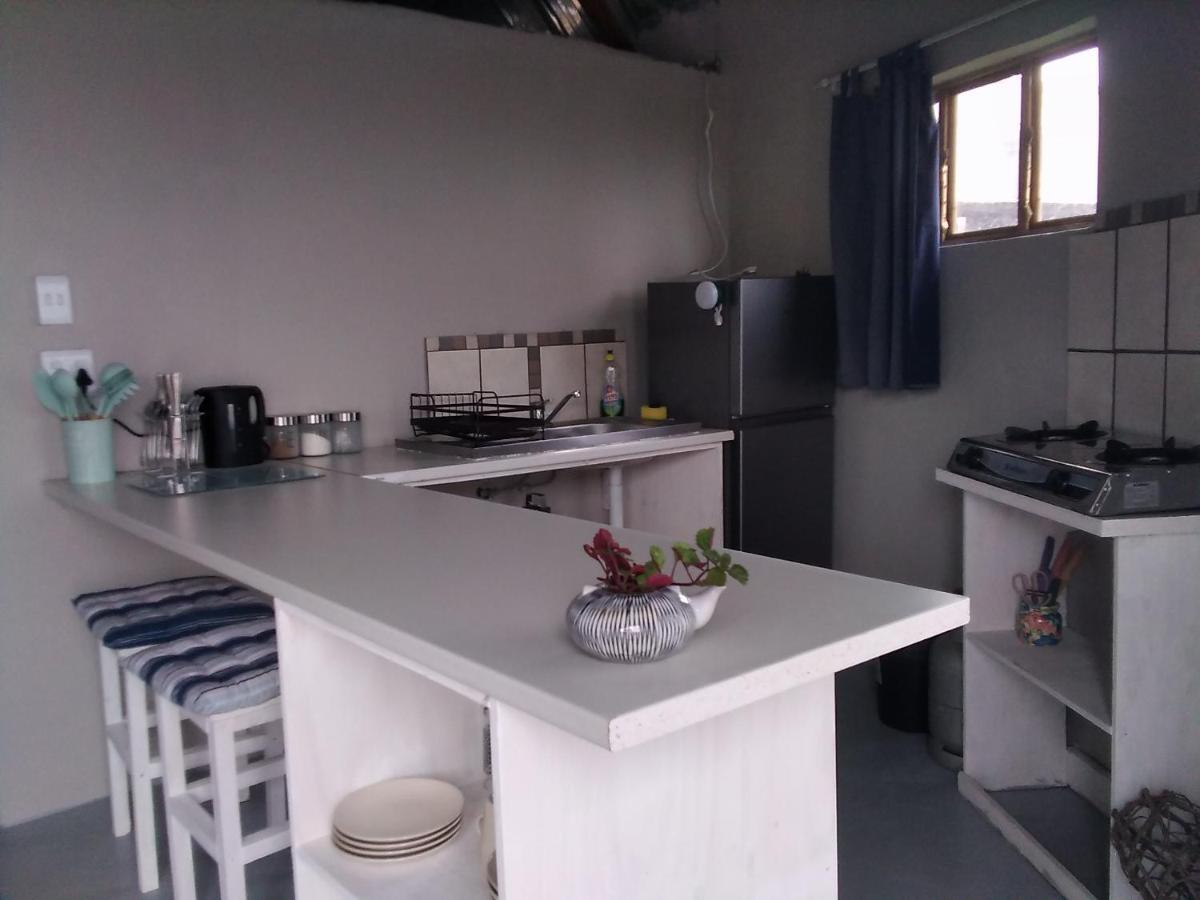 Wildview Self Catering Cottages Coffee Bay, Breakfast & Wi-Fi Inc Exteriör bild