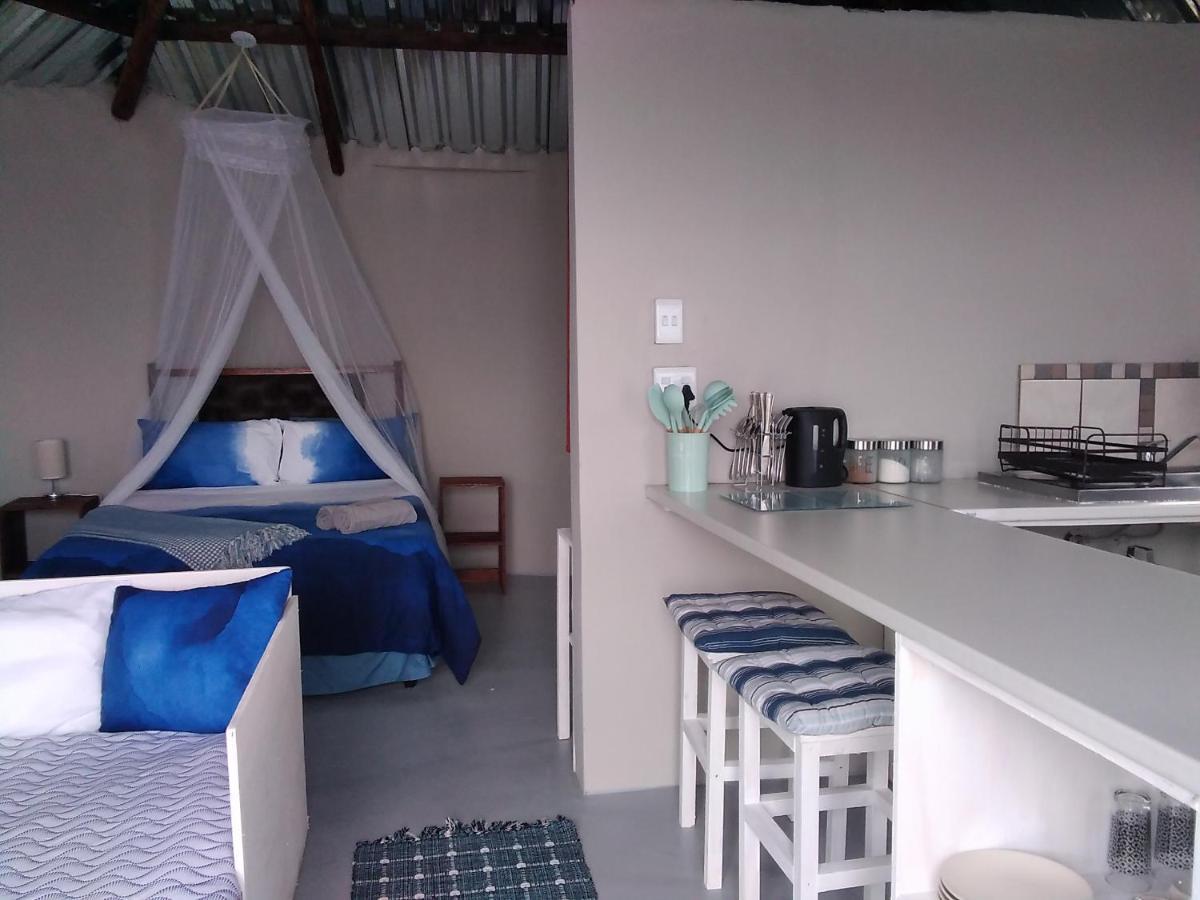 Wildview Self Catering Cottages Coffee Bay, Breakfast & Wi-Fi Inc Exteriör bild